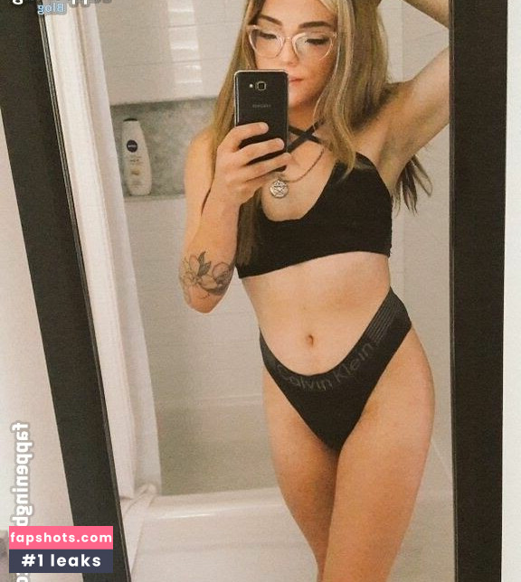 Stef Sanjati gallery photo #23