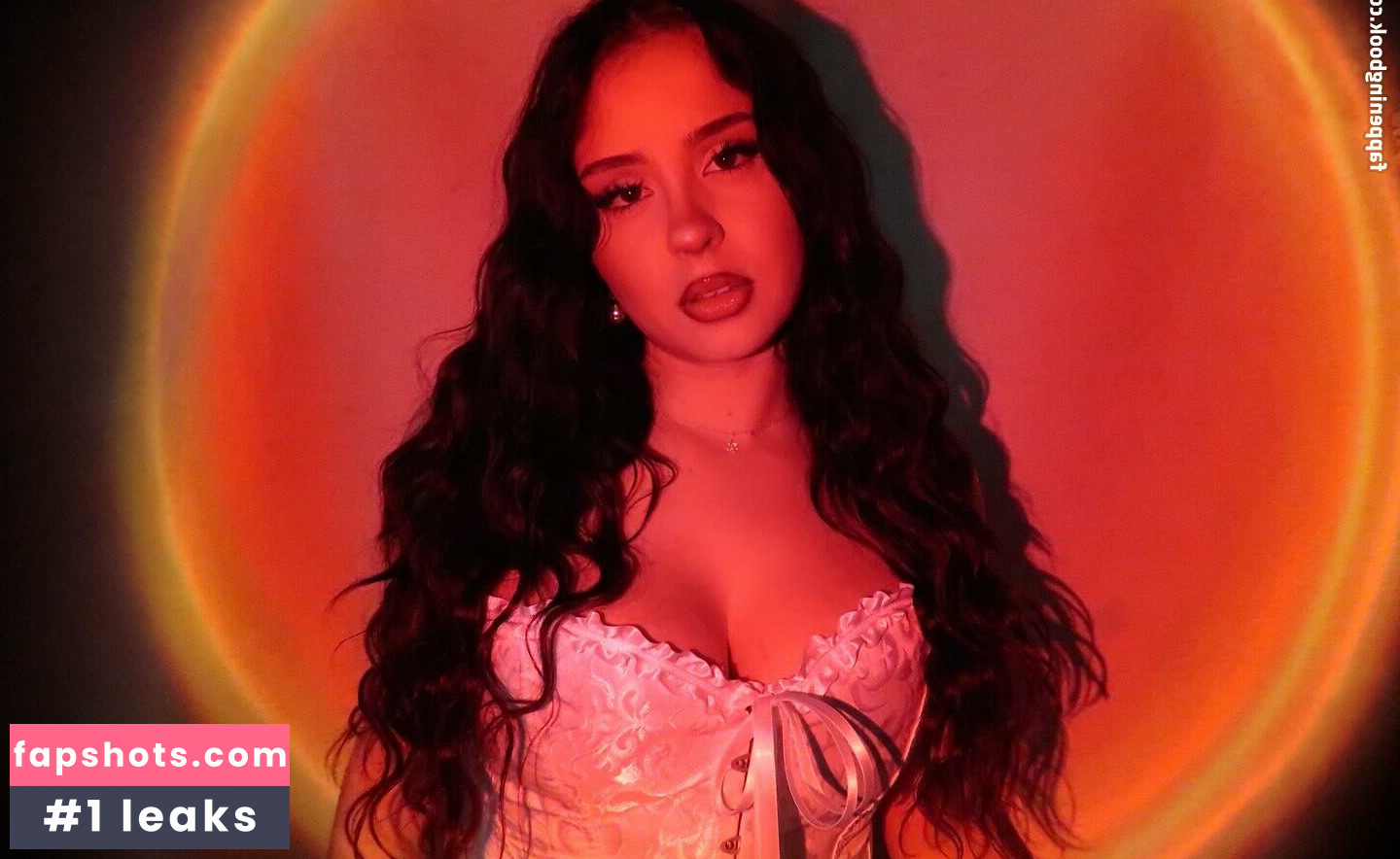 Stef Solari gallery photo #38