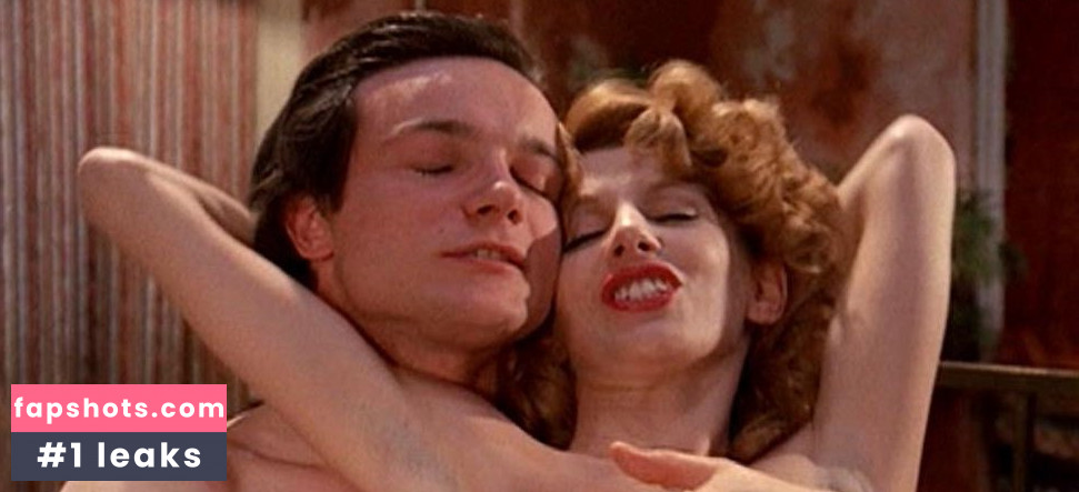 Stefania Casini gallery photo #26