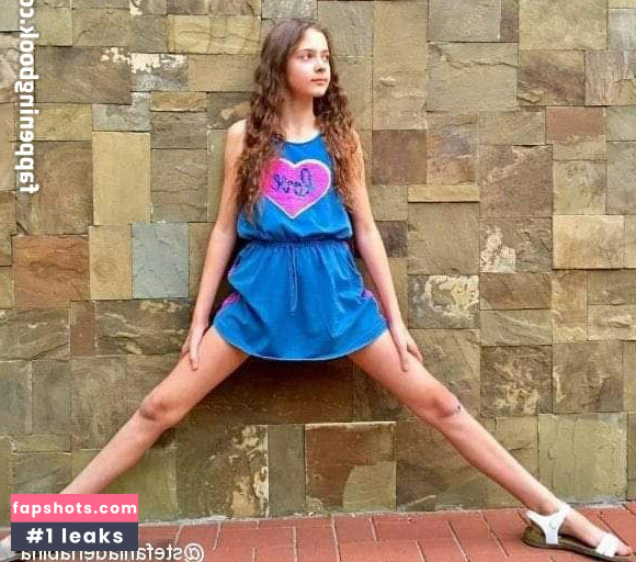 Stefania Deriabina gallery photo #147