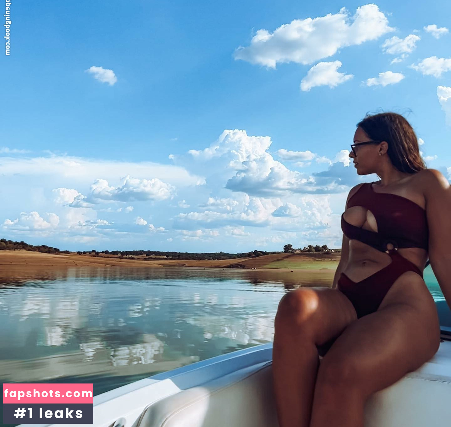 Stefania Deriabina gallery photo #36