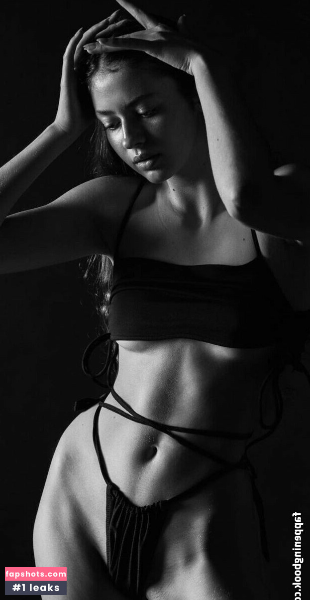 Stefania Deriabina gallery photo #89