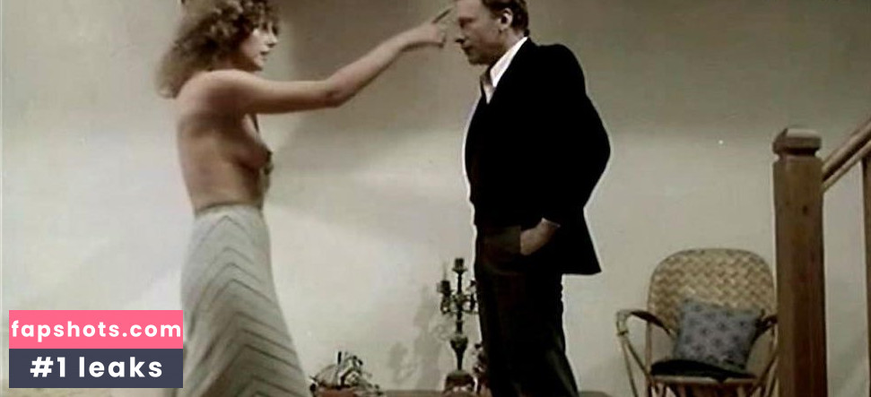 Stefania Sandrelli Nahé úniky fotek pouze od fanoušků #21 - Fapshots