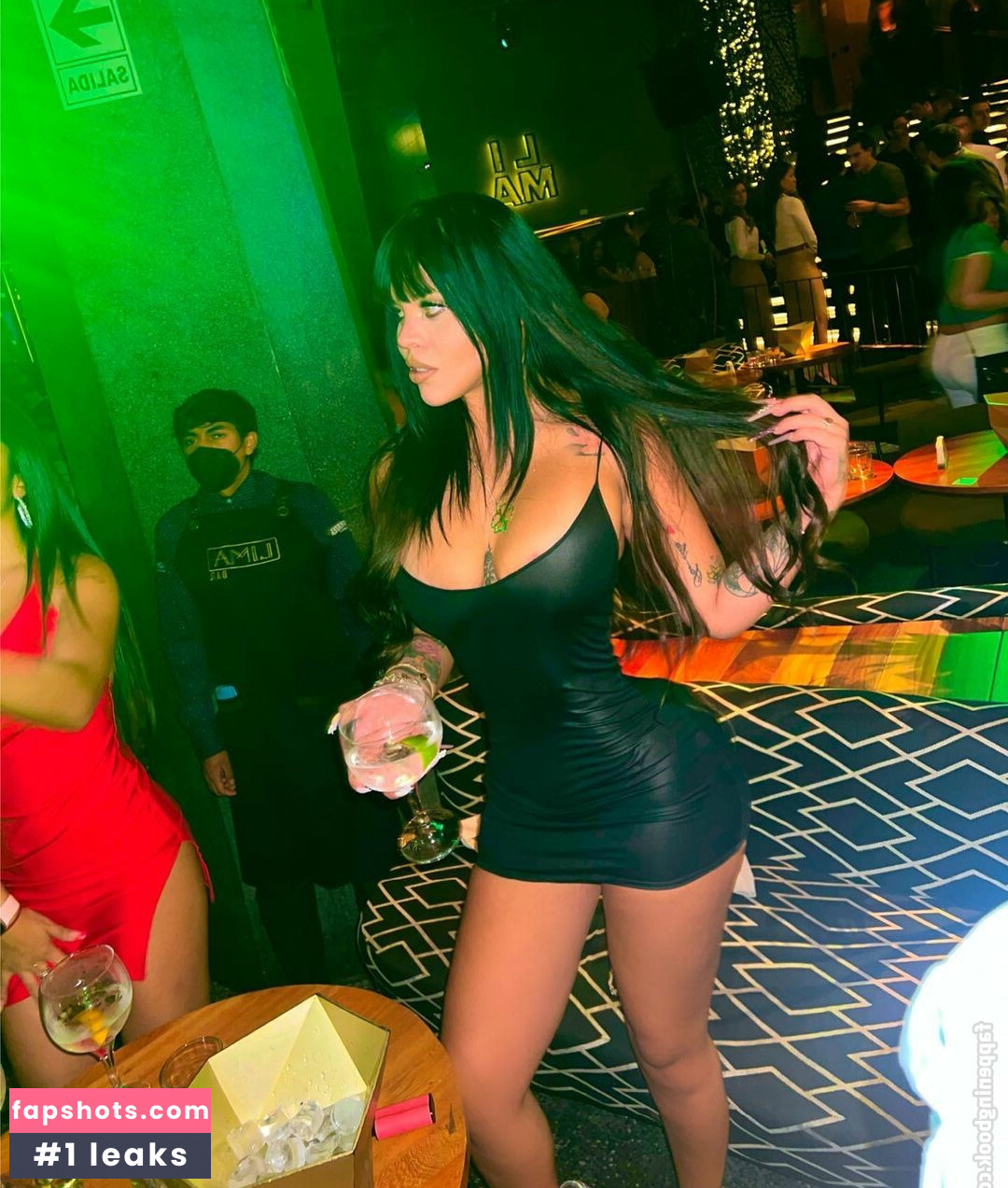 Stefany Camus gallery photo #13