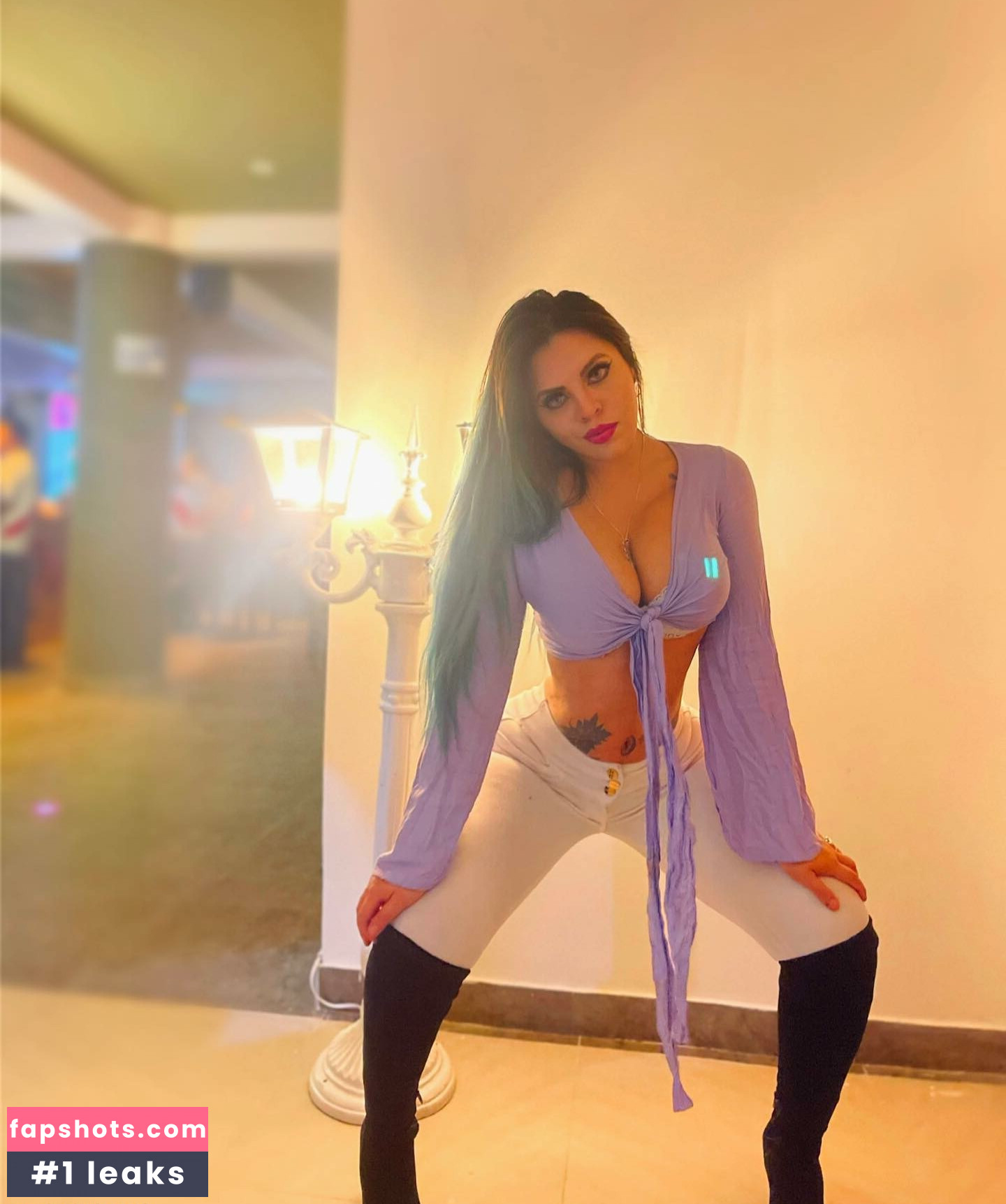 Stefany Camus gallery photo #22