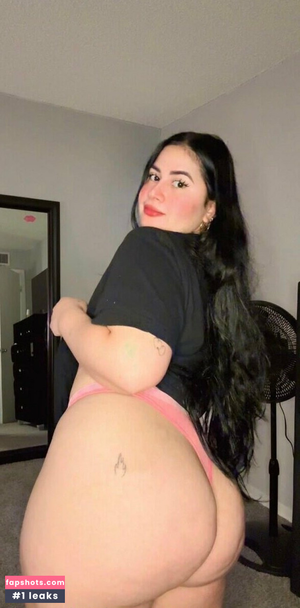 Stefany Diaz gallery photo #9