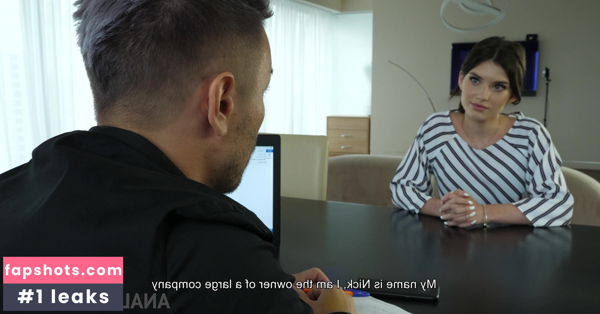 Stefany Kyler gallery photo #4