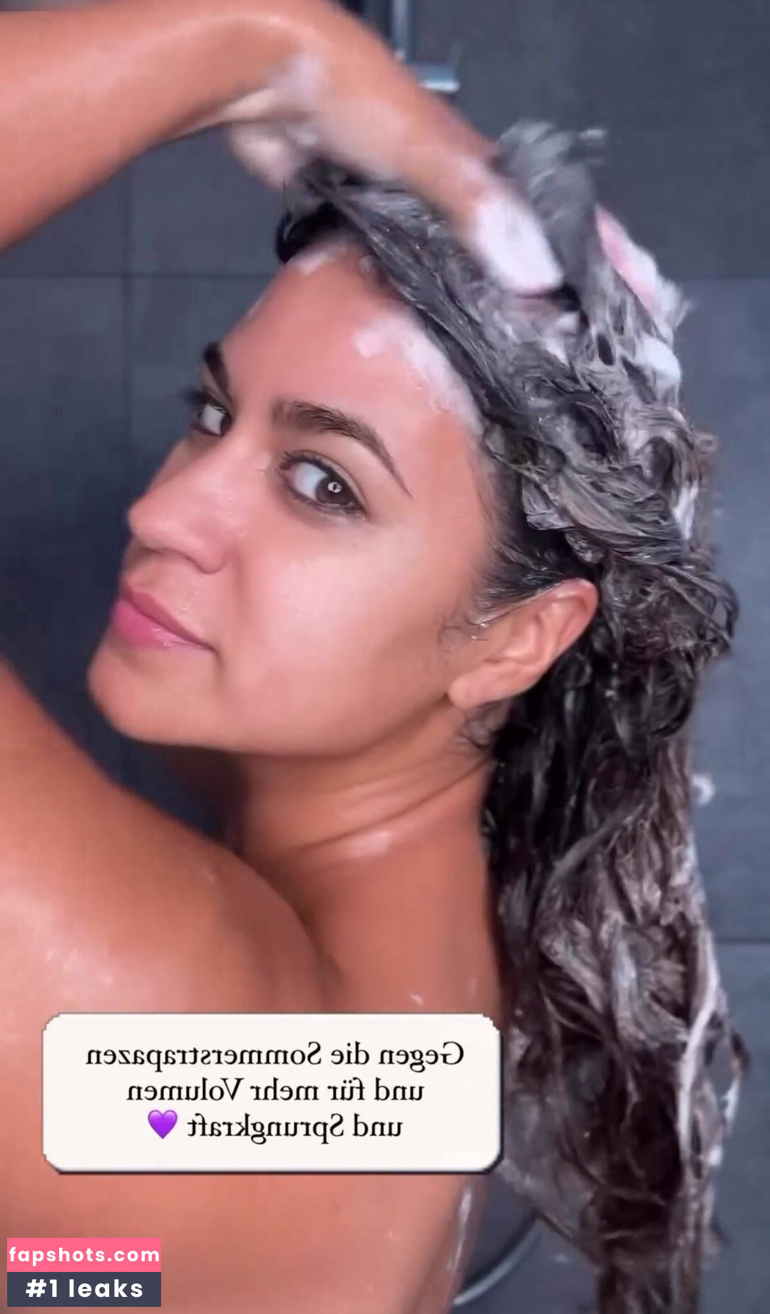 Steffi Brungs gallery photo #6