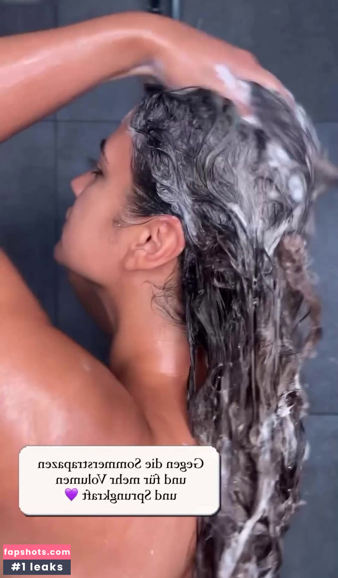 Steffi Brungs gallery photo #9