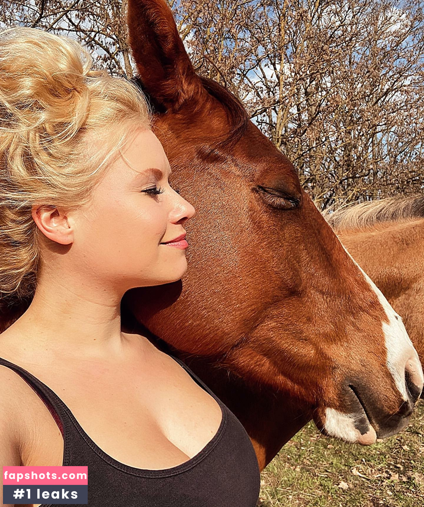 Steffi Landerer gallery photo #103