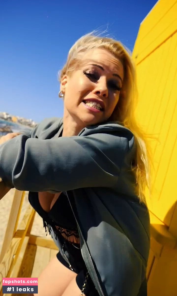 Steffi Landerer gallery photo #19