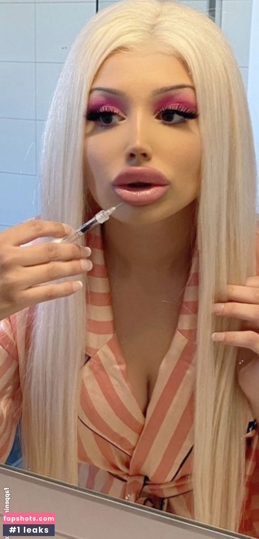 Steffi Mulic Nude Leaks OnlyFans Photos #2 - LeakJerk