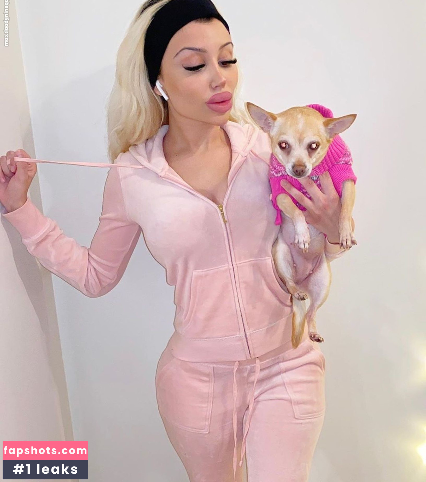 Steffi Mulic Nude Leaks OnlyFans Photos #3 - LeakJerk