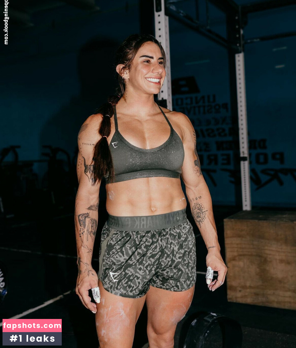 Stefi Cohen gallery photo #12