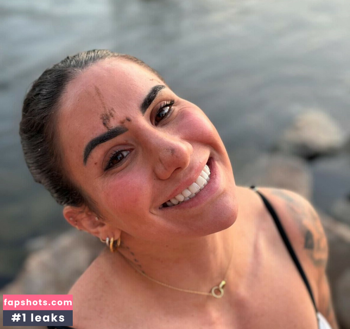 Stefi Cohen gallery photo #9