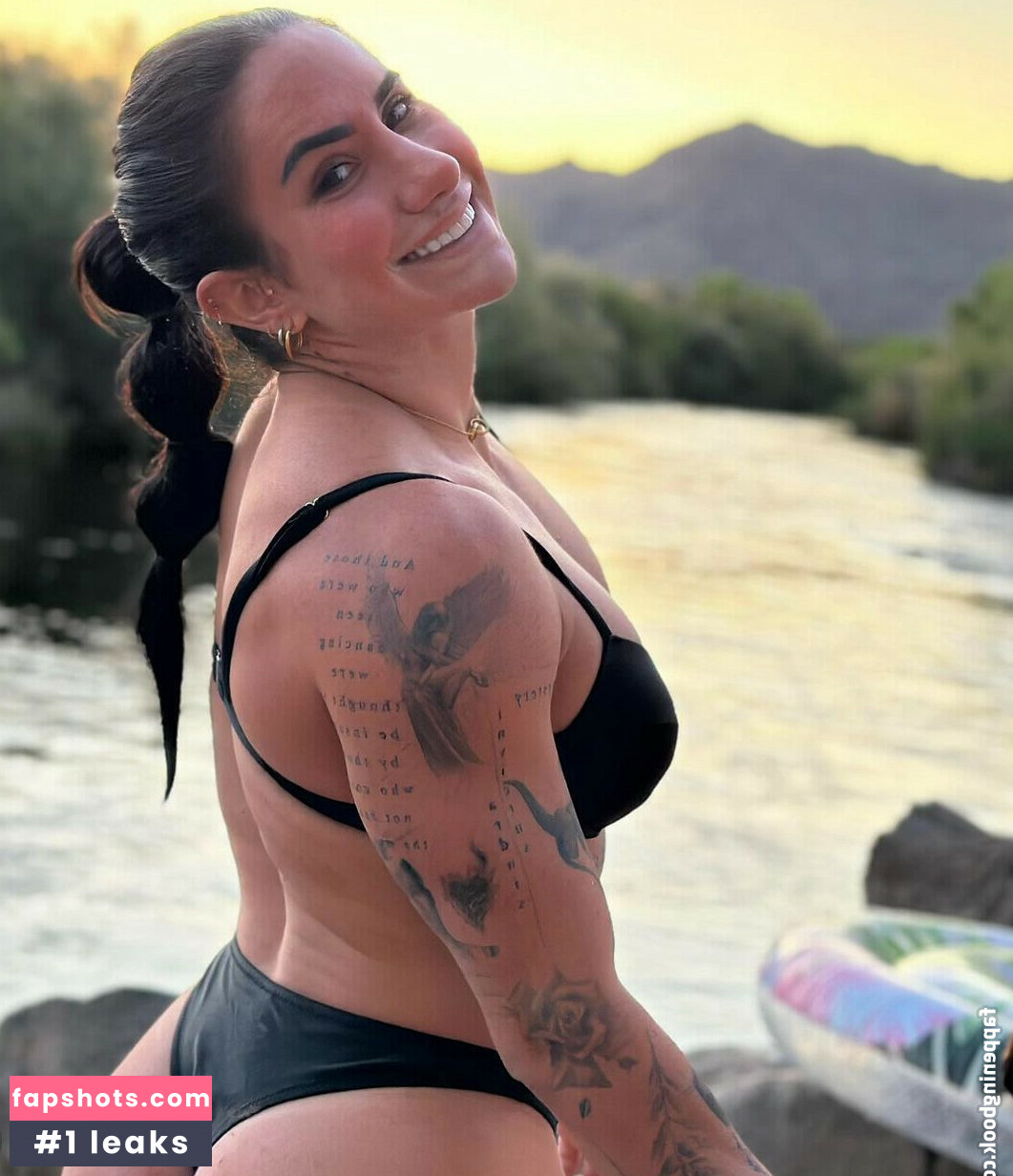 Stefi Cohen gallery photo #10