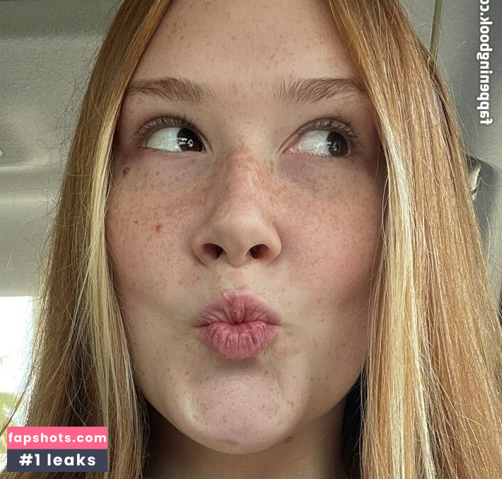 Stella Barey gallery photo #292