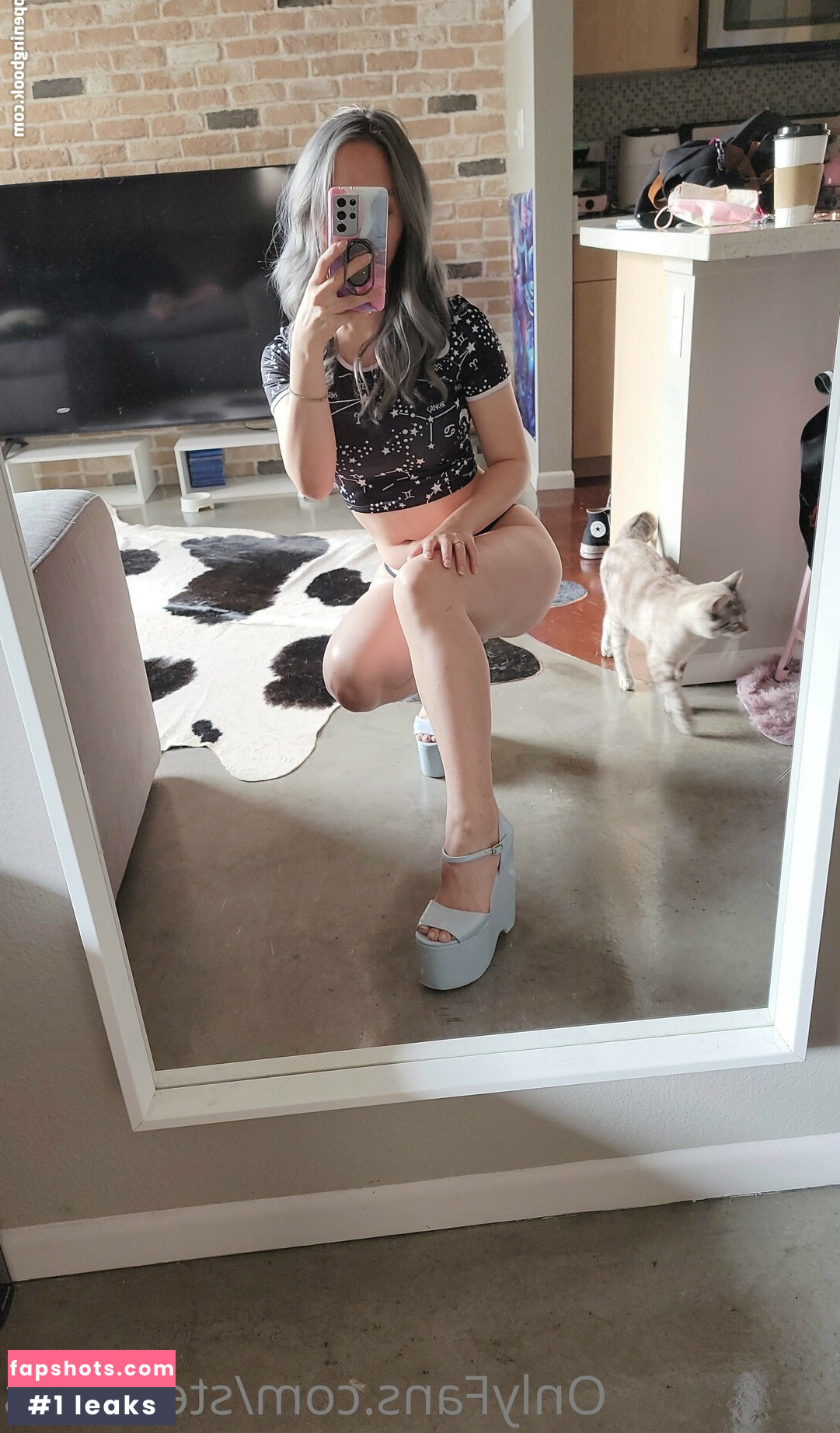 Stella Chu gallery photo #11