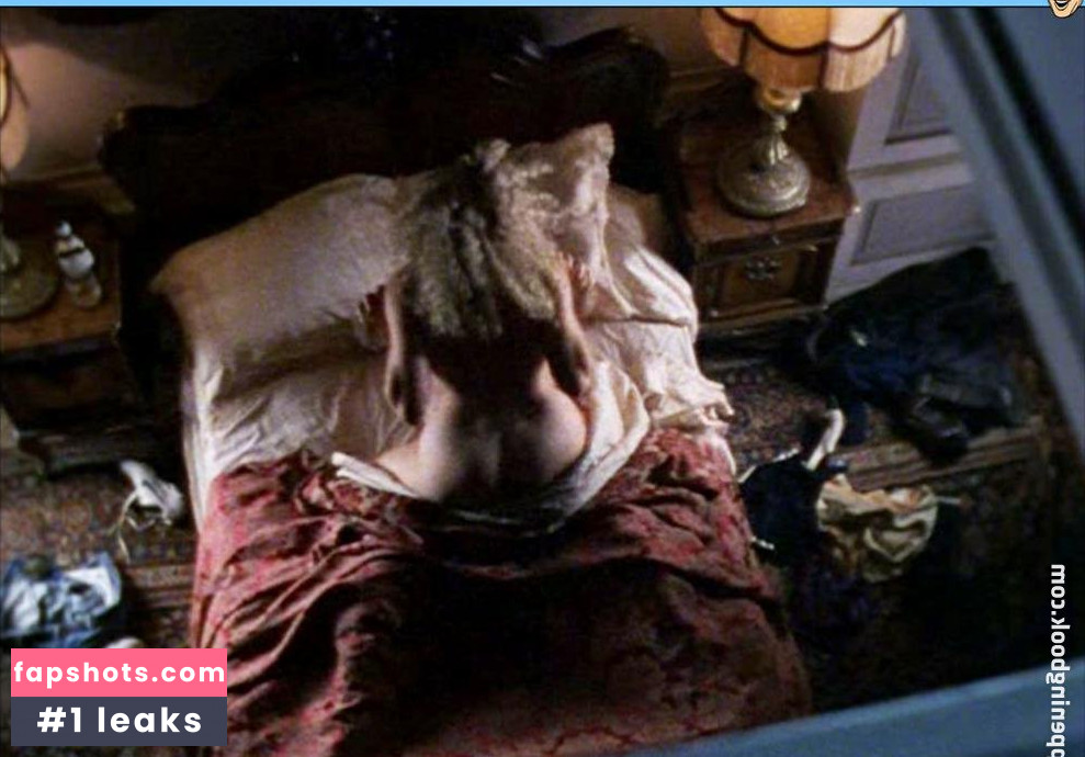 Stella Gonet gallery photo #2