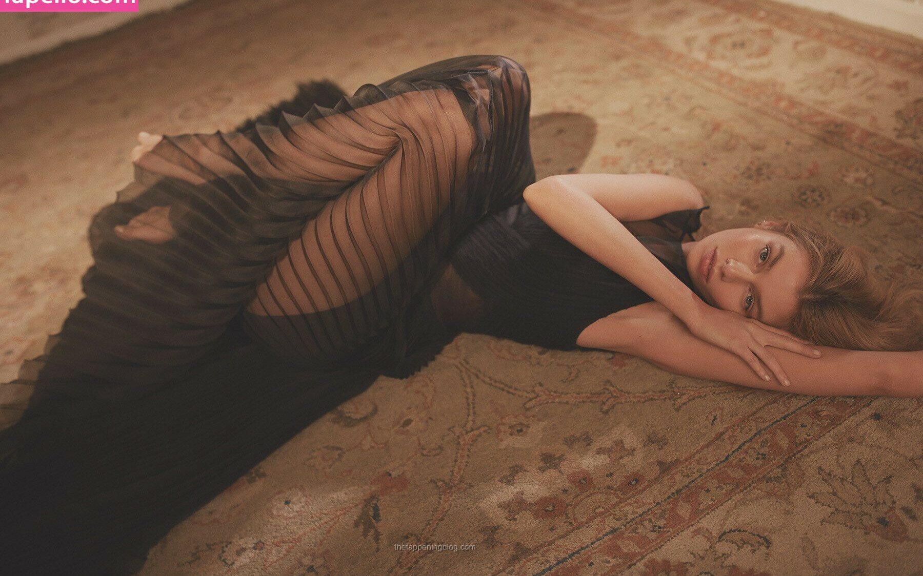 stella-maxwell gallery photo #1118