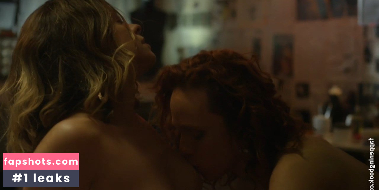 Stella Rabello gallery photo #5