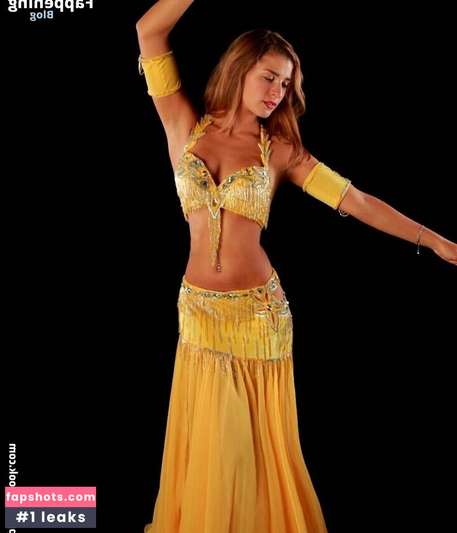 Stella Stegmann gallery photo #23