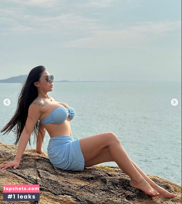 Stella Xu gallery photo #11