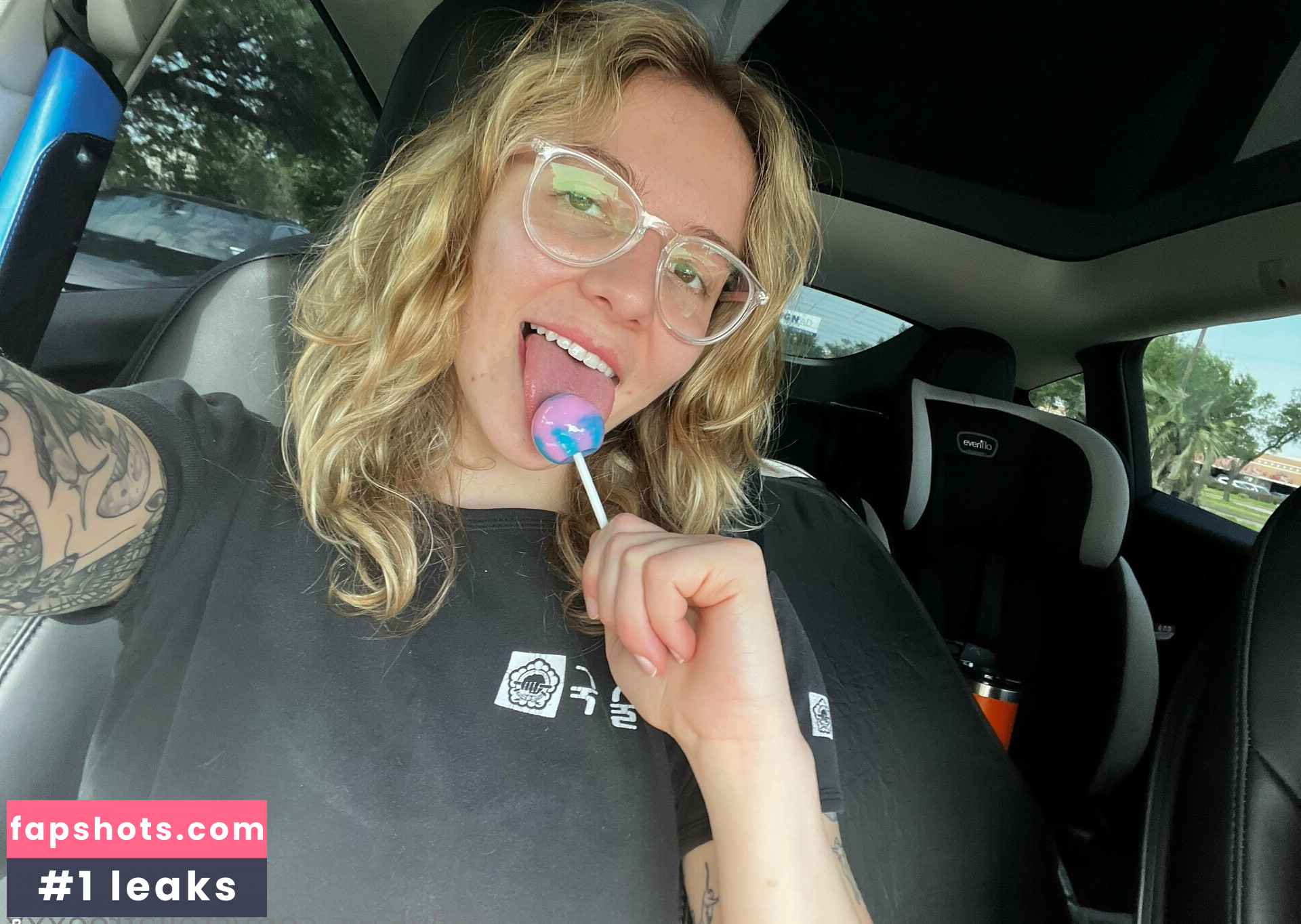 stellafreexxx Filtración Desnuda OnlyFans Foto #6 - Fapshots