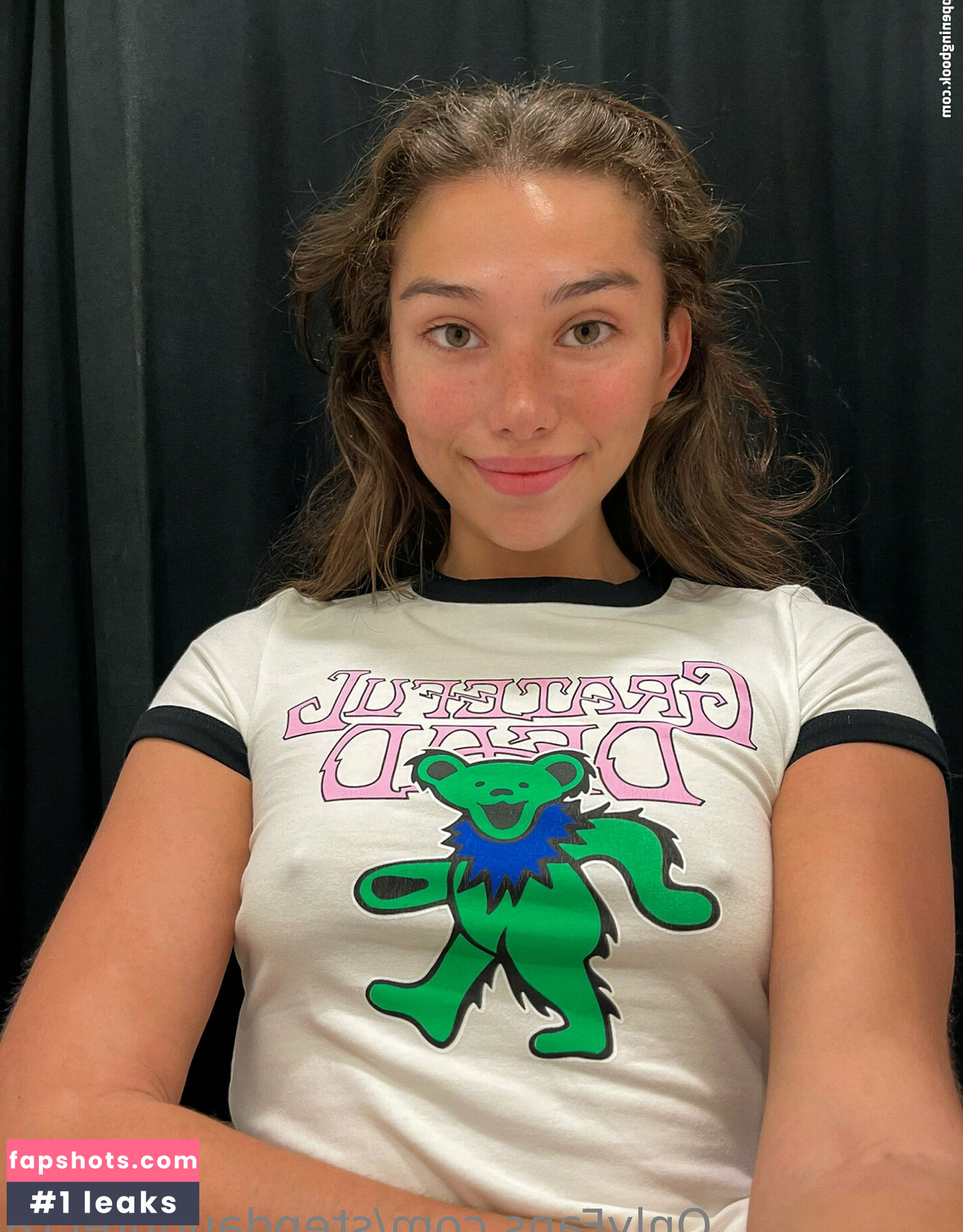 stepdaughter18 Nude Leaks OnlyFans Photos #109 - LeakJerk