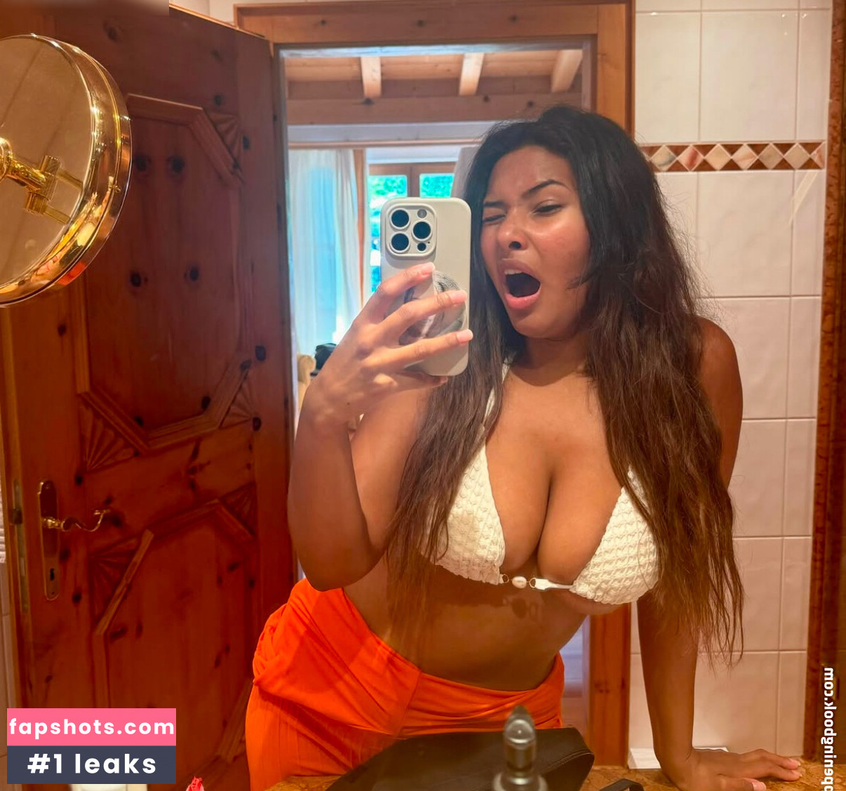 Steph Karl gallery photo #5