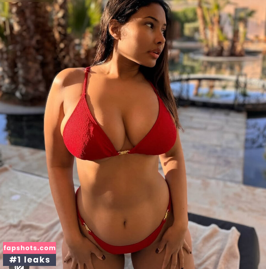 Steph Karl gallery photo #8