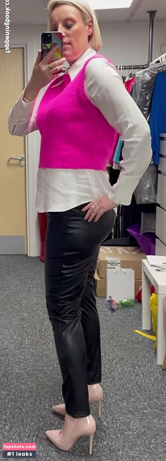 Steph McGovern gallery photo #3