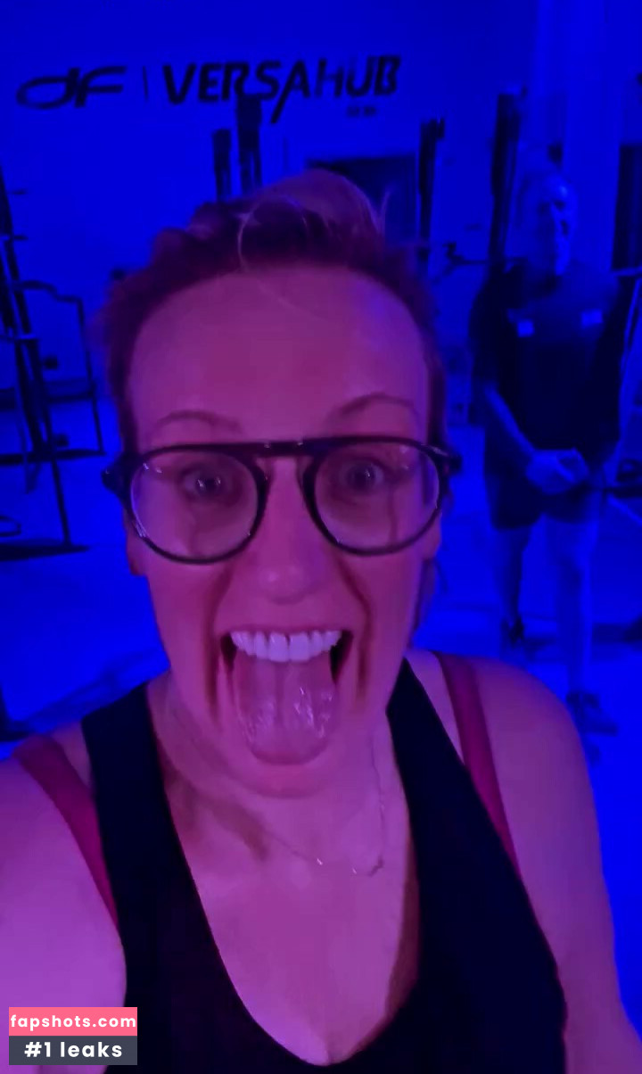 Steph McGovern gallery photo #23