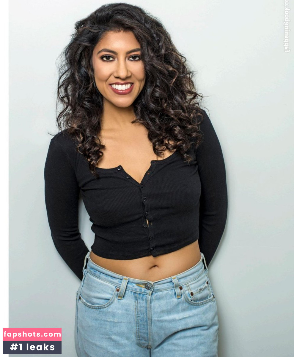 Stephanie Beatriz gallery photo #171