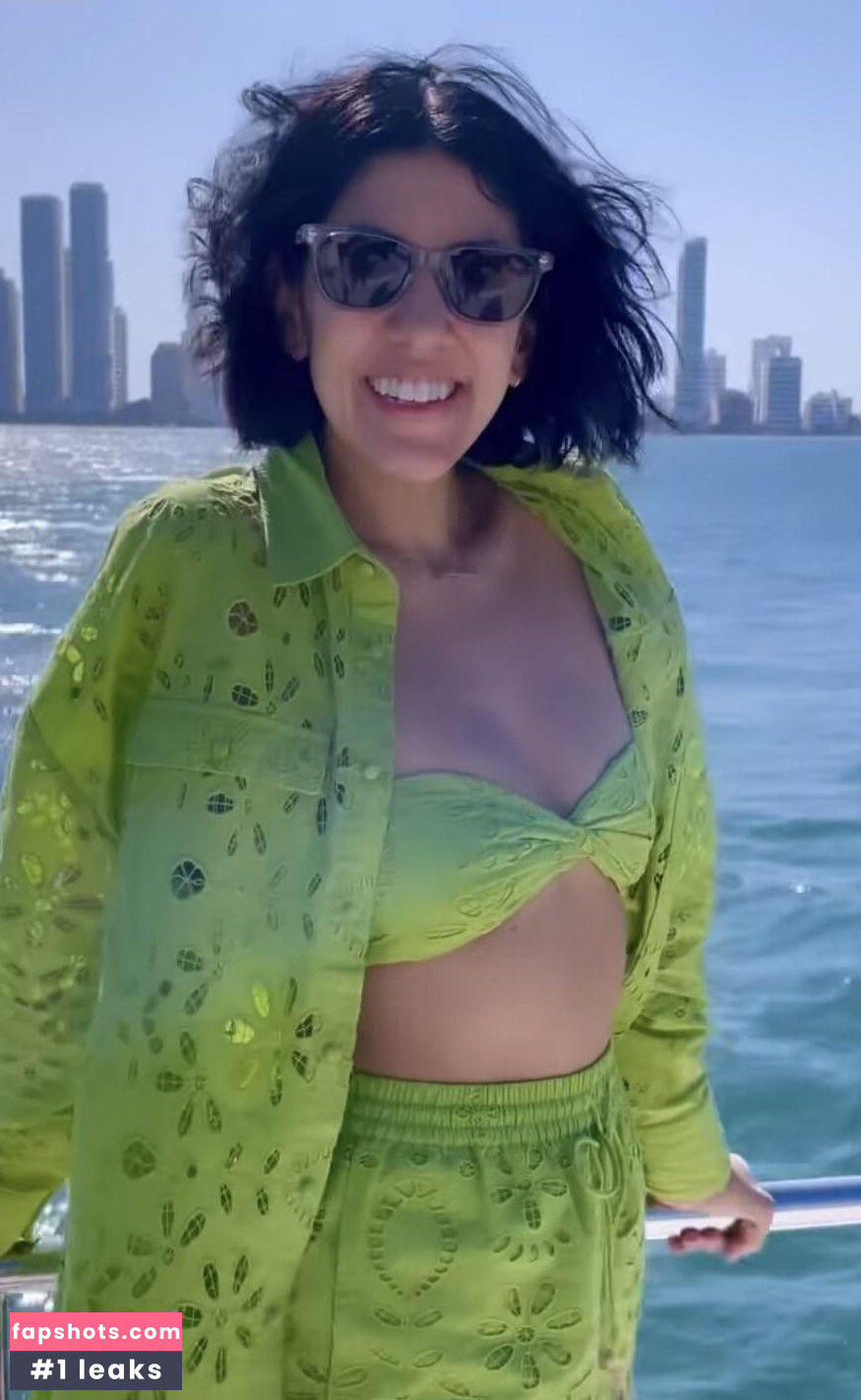 Stephanie Beatriz gallery photo #78