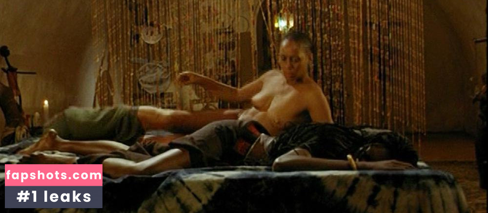 Stephanie Biddle gallery photo #3