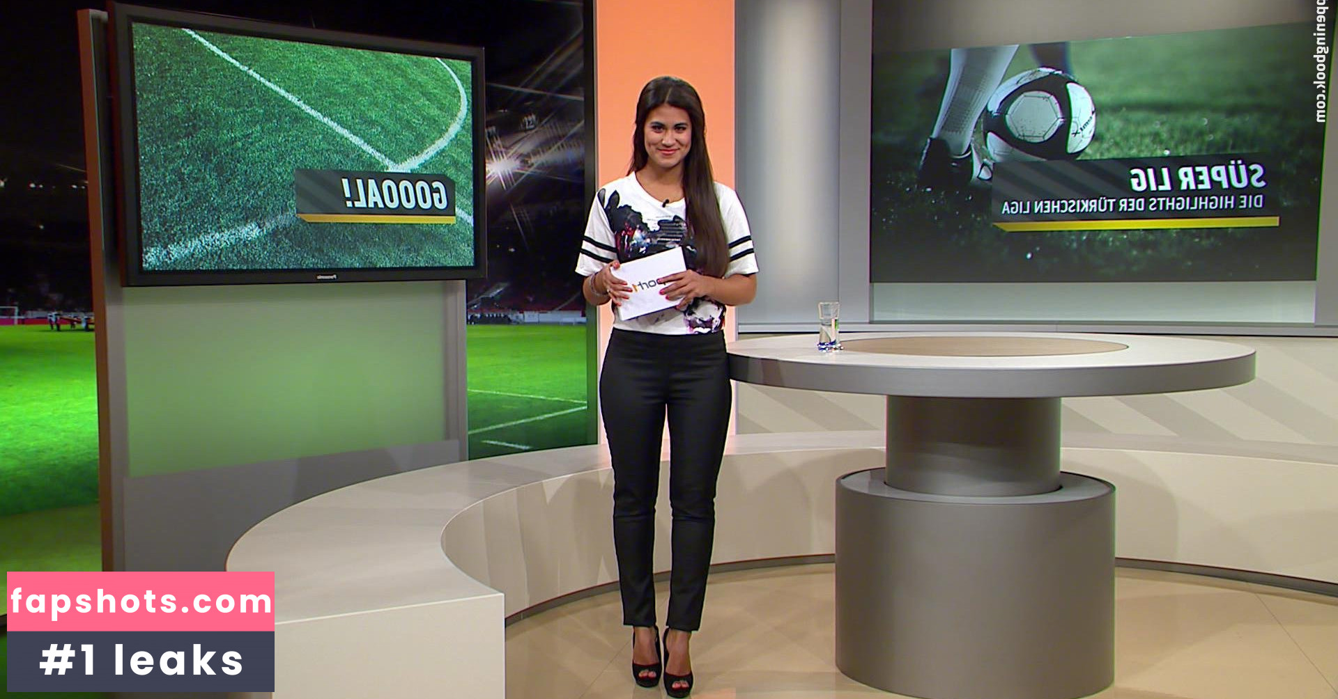 Stephanie Brungs Nude Leaks OnlyFans Photos #3 - LeakJerk