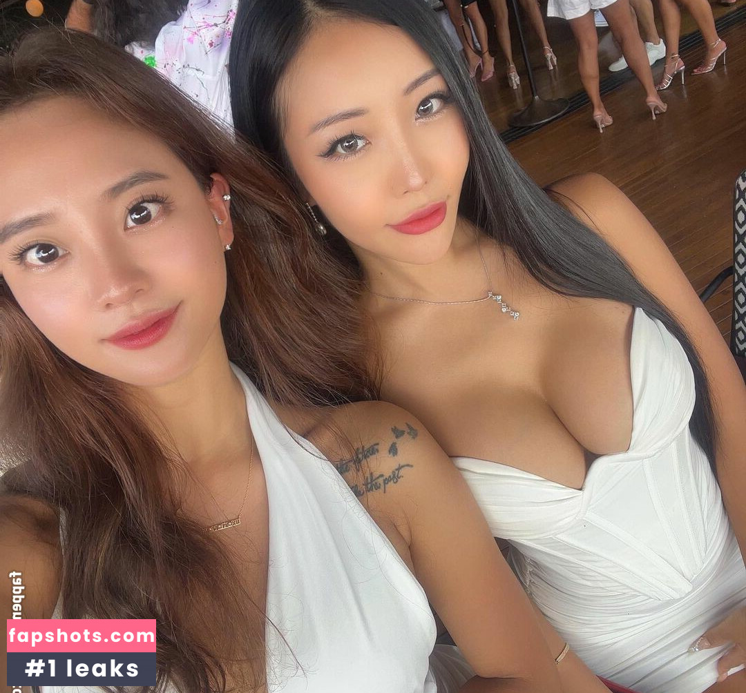 Stephanie Choi gallery photo #10