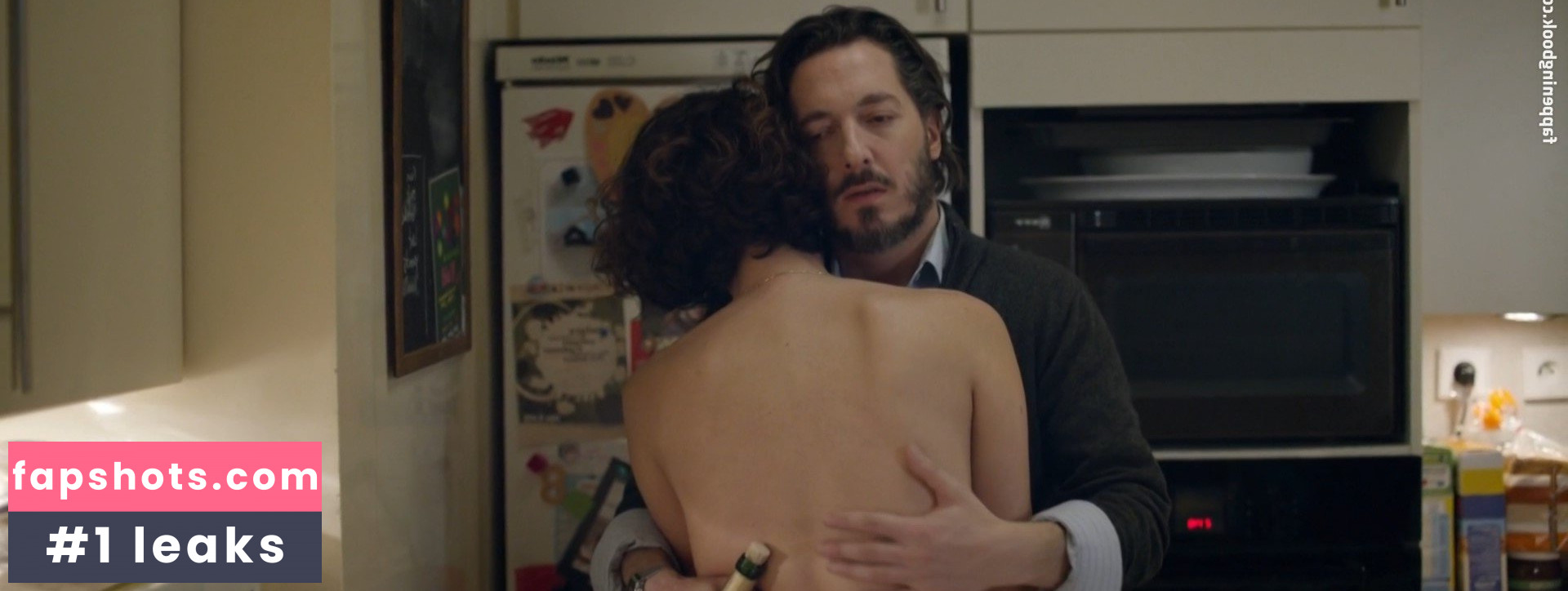 Stéphanie Cléau gallery photo #2