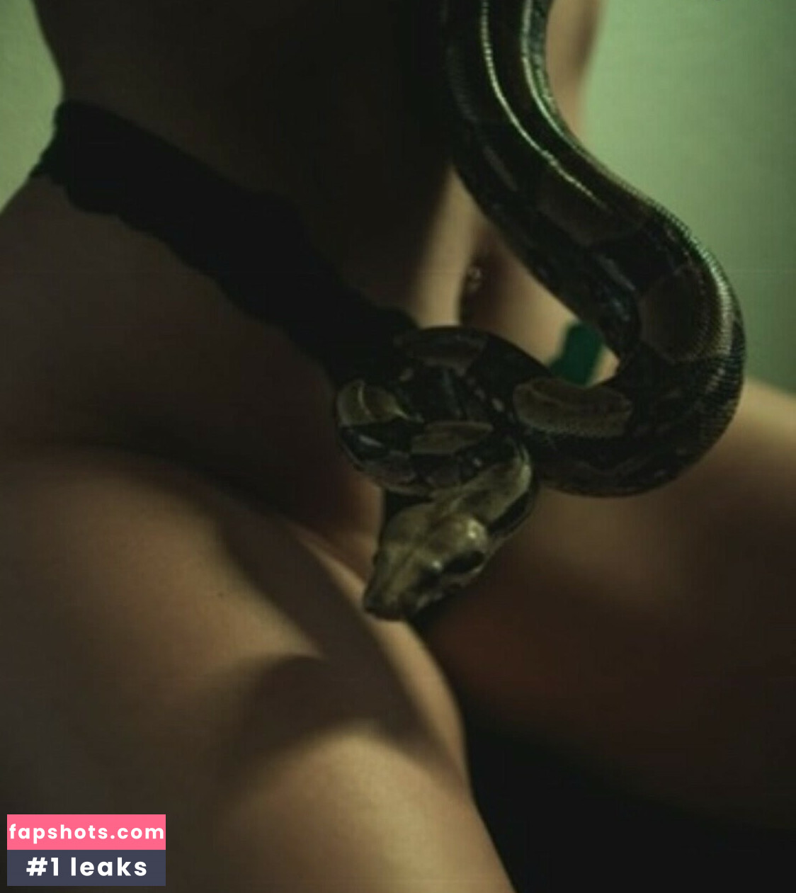 Stephanie Delman gallery photo #33