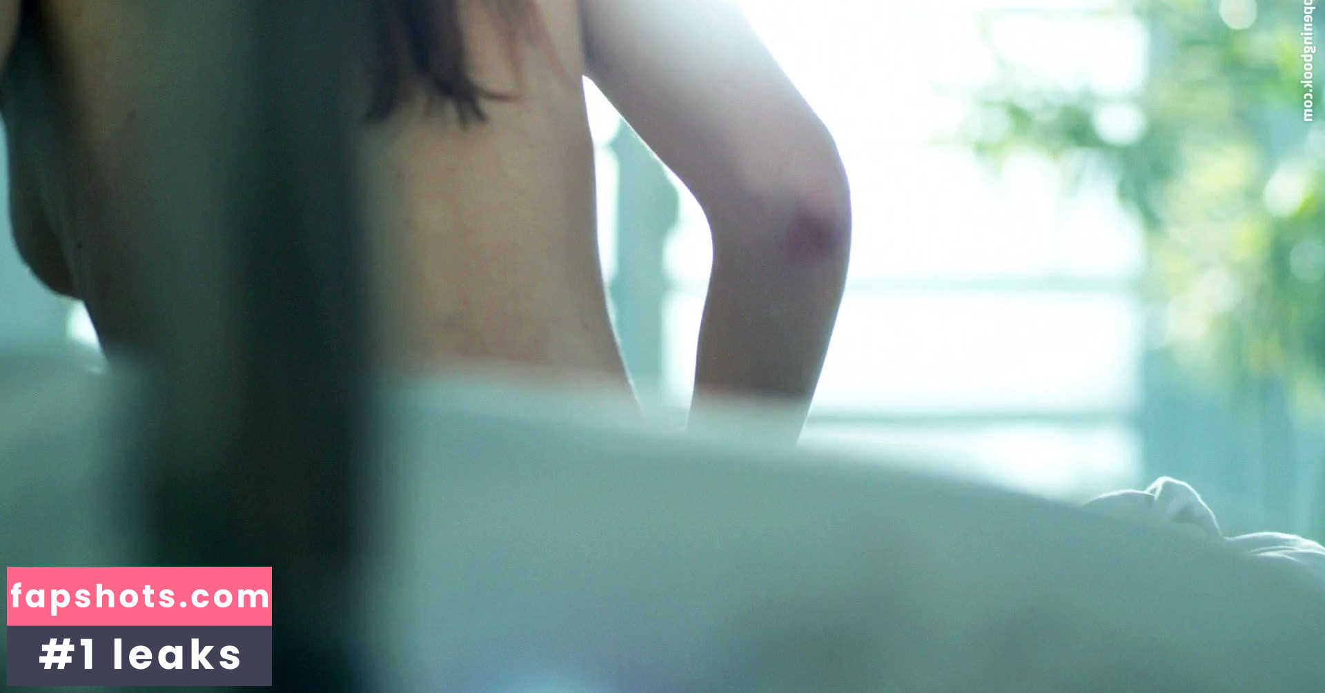 Stephanie Drapeau gallery photo #5