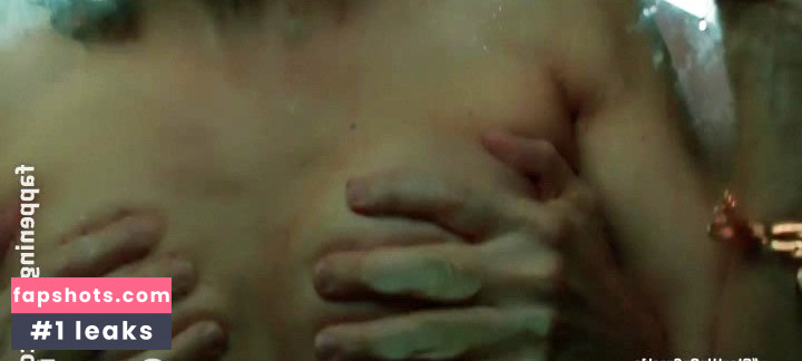 Stephanie Drapeau gallery photo #6