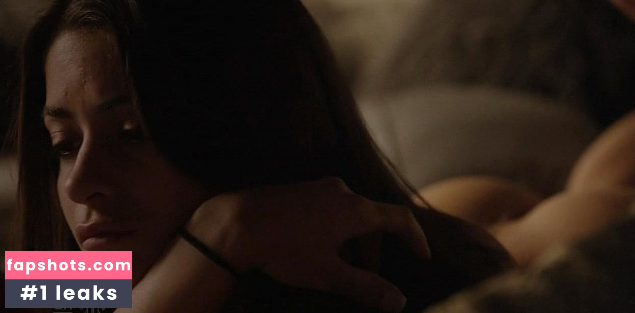 Stephanie Fantauzzi gallery photo #36