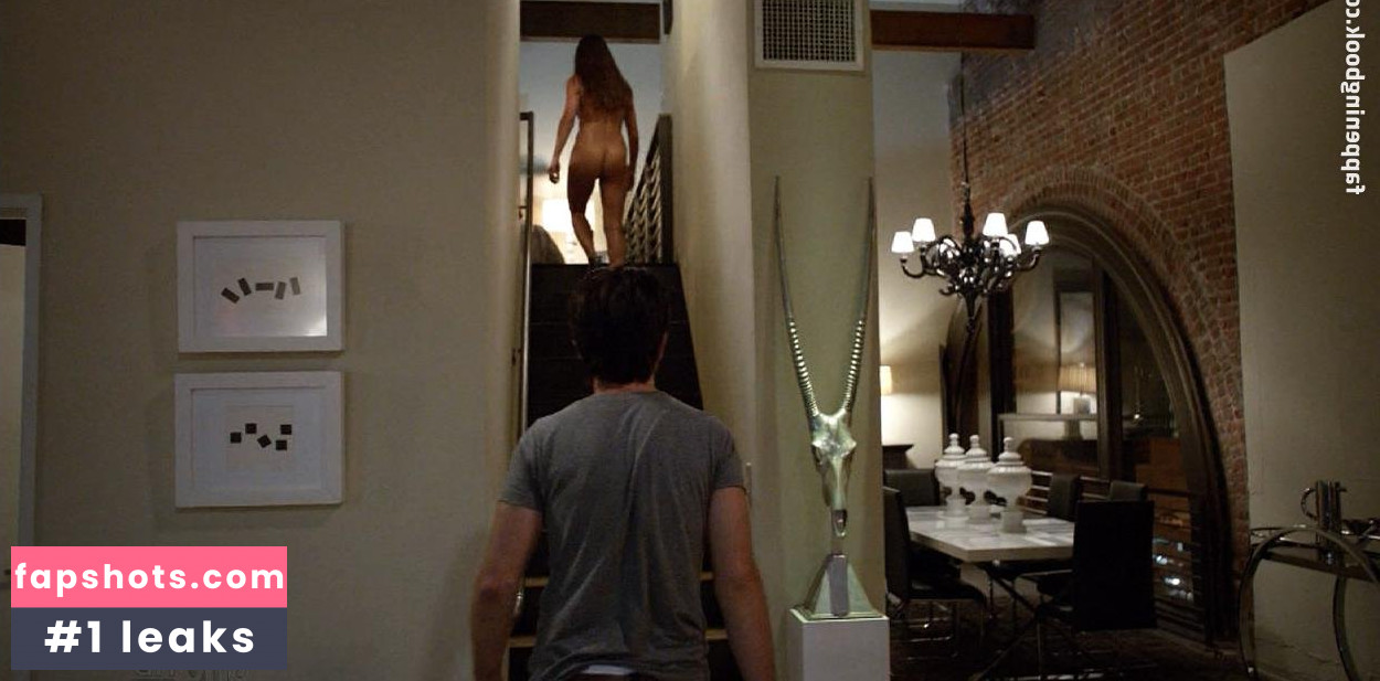 Stephanie Fantauzzi gallery photo #38