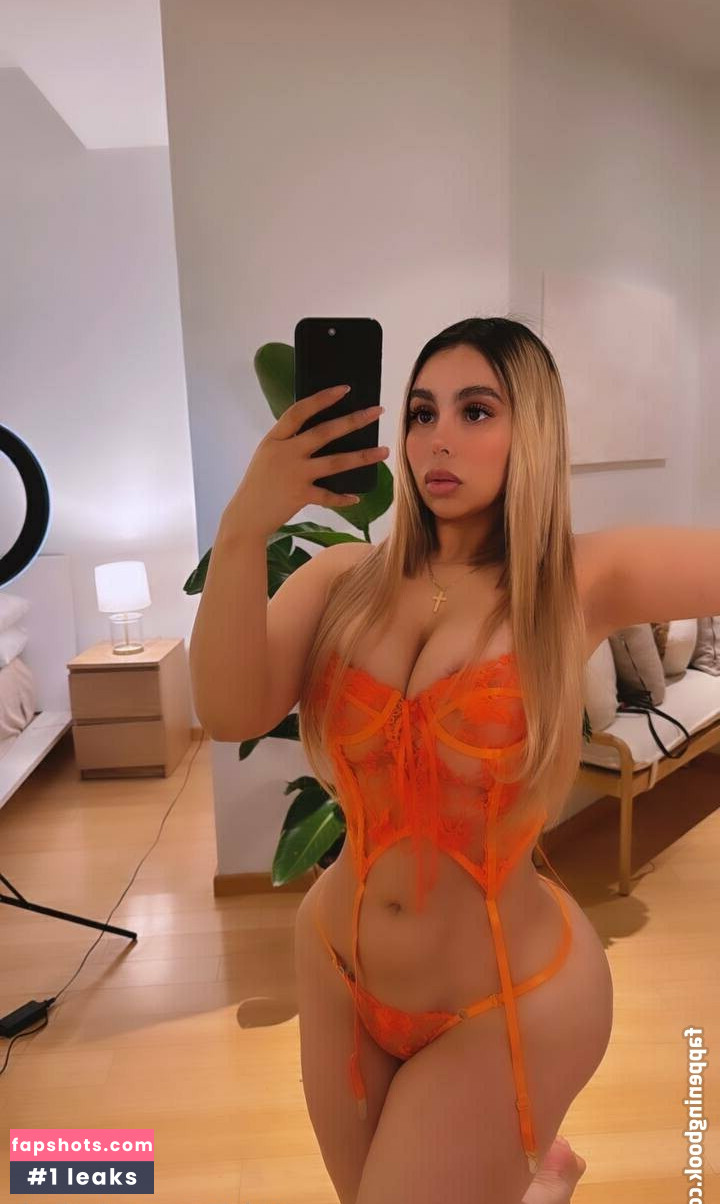 Stephanie Guizar gallery photo #9