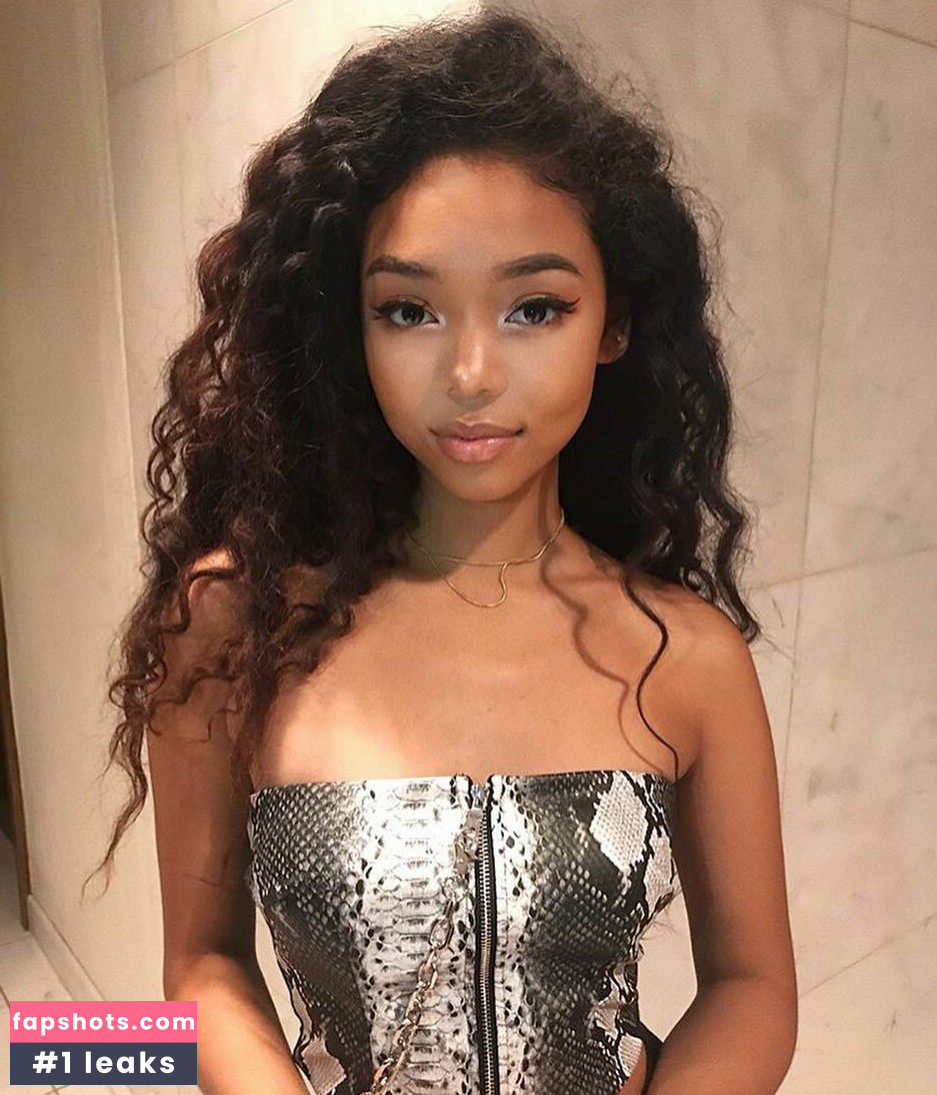 Stephanie Hikaru gallery photo #28