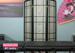 Stephanie Love gallery photo #31