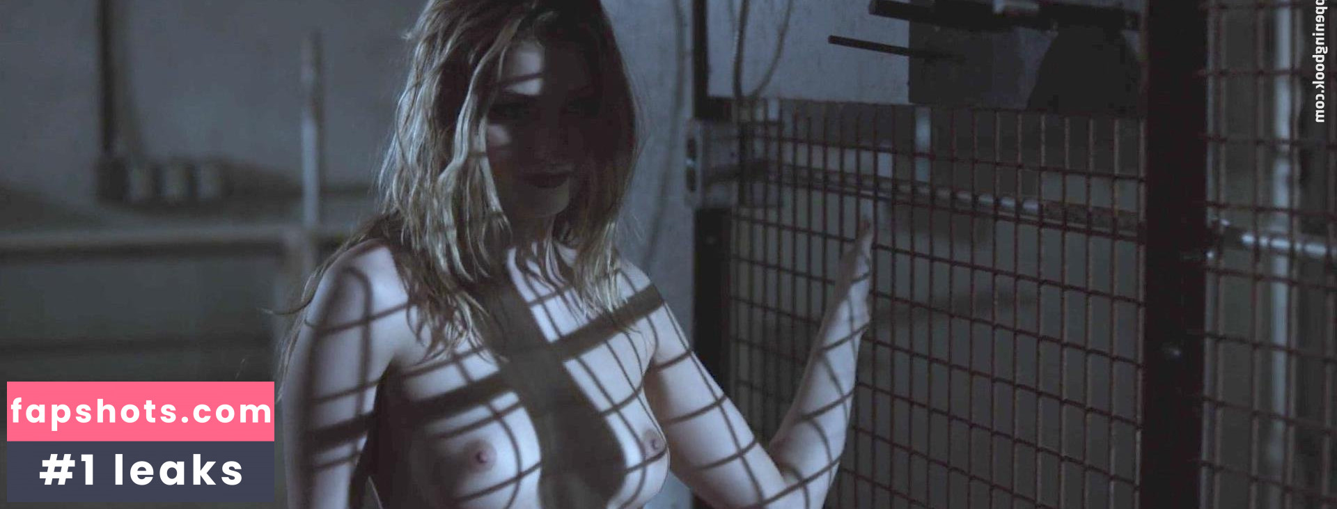 Stephanie Marie Capeling gallery photo #2