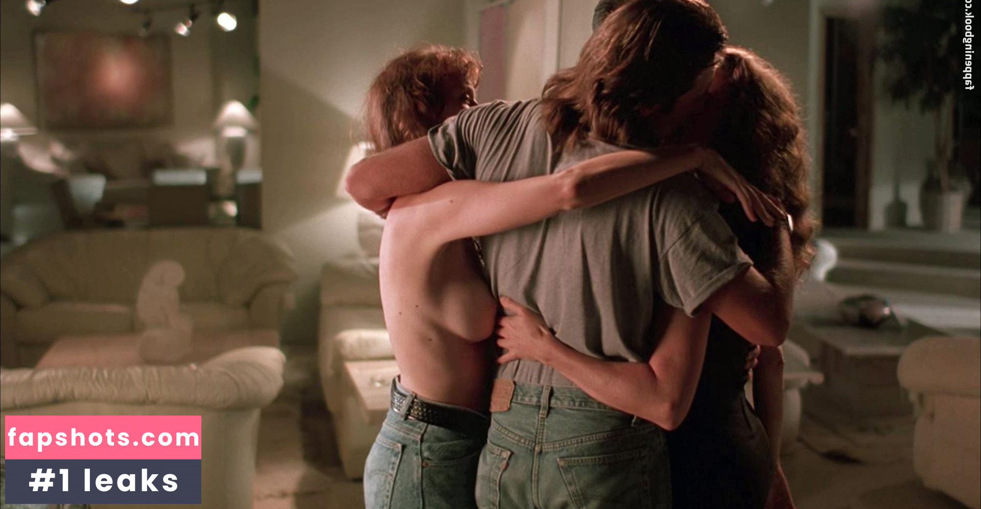 Stephanie Menuez Filtración Desnuda OnlyFans Foto #13 - Fapshots