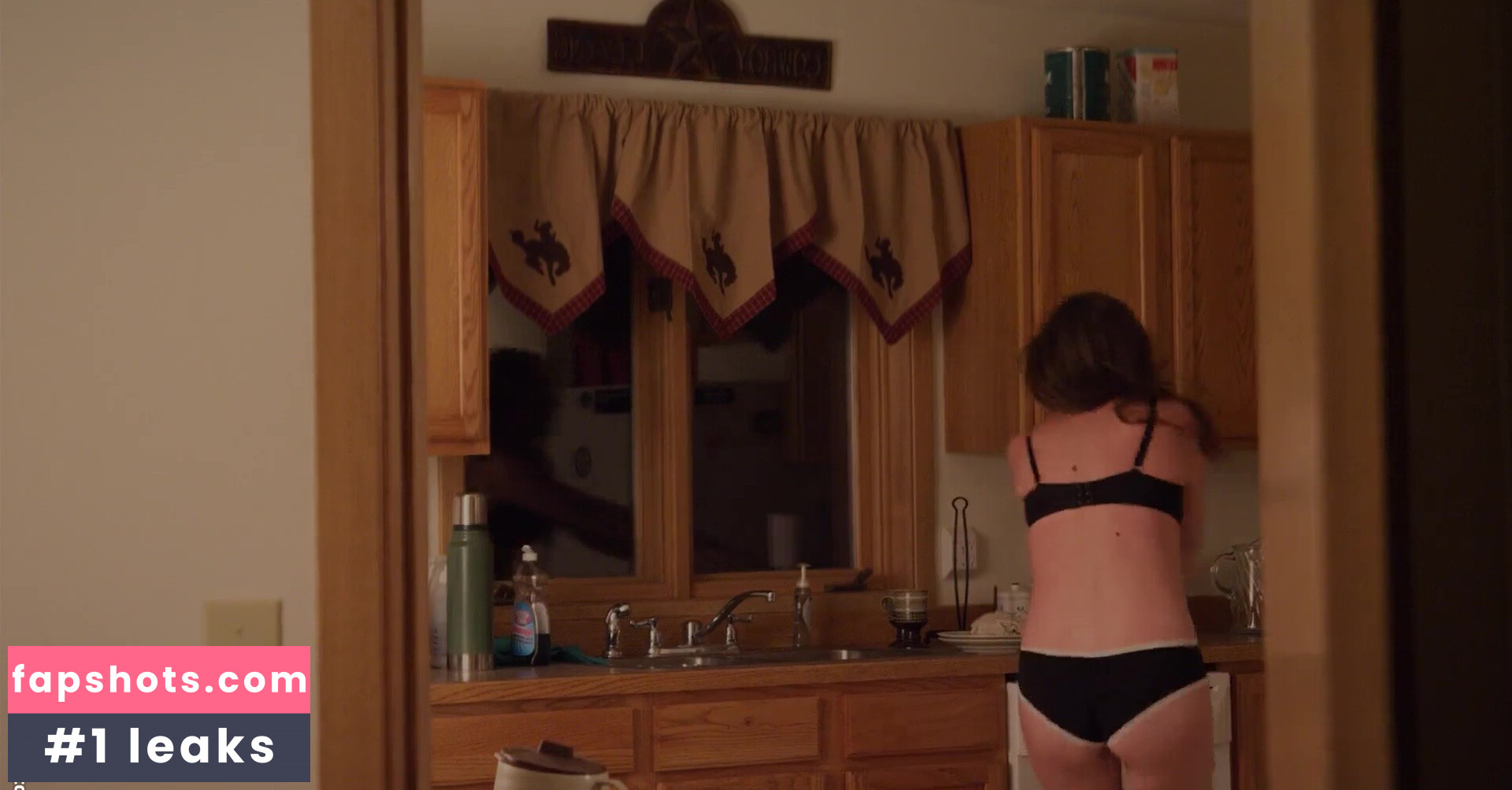 Stephanie Michelle gallery photo #10